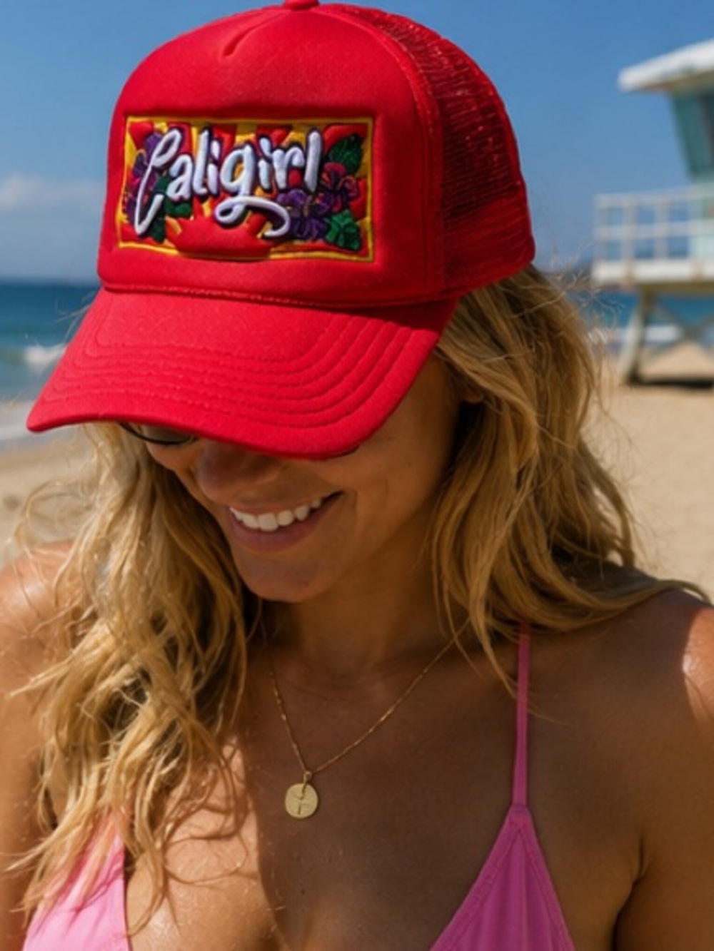 CaliGirl Women’s Red Hibiscus Trucker Hat Mesh Snapback Beach Cap Adjustable NEW